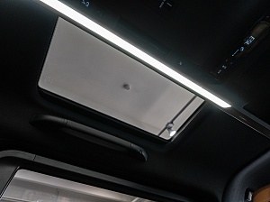 Toyota Alphard 2.5 HEV CVT 2.5 CVT