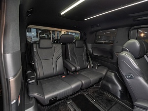 Toyota Alphard 2.5 HEV CVT 2.5 CVT