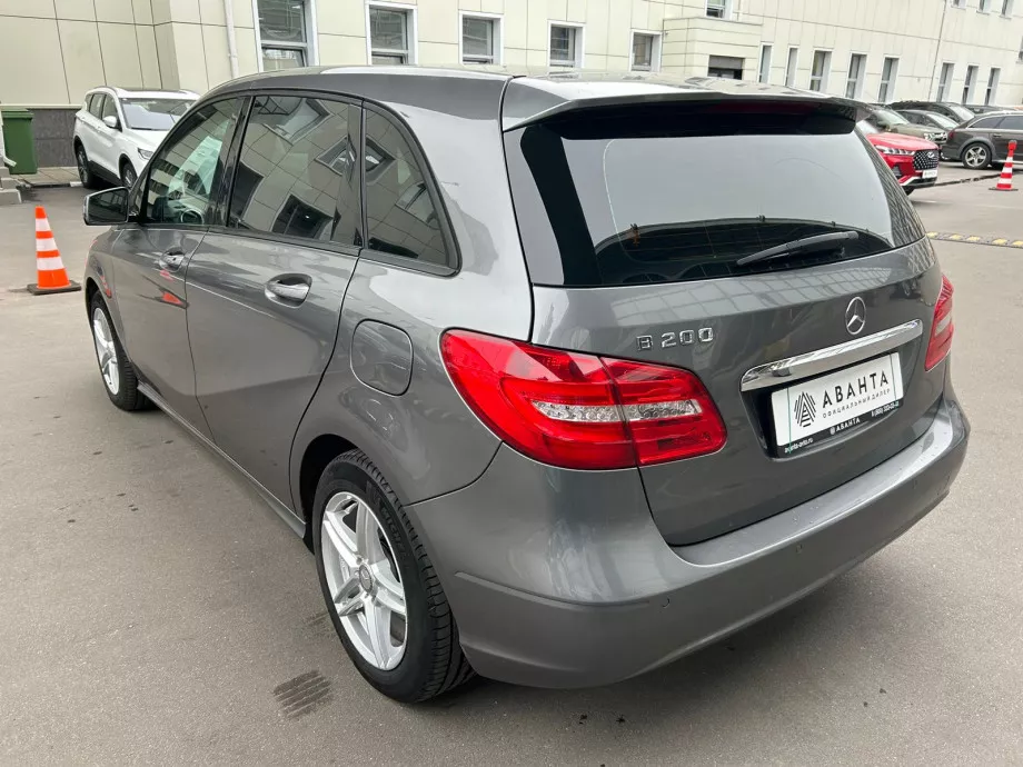 Mercedes-Benz B-класс 2013