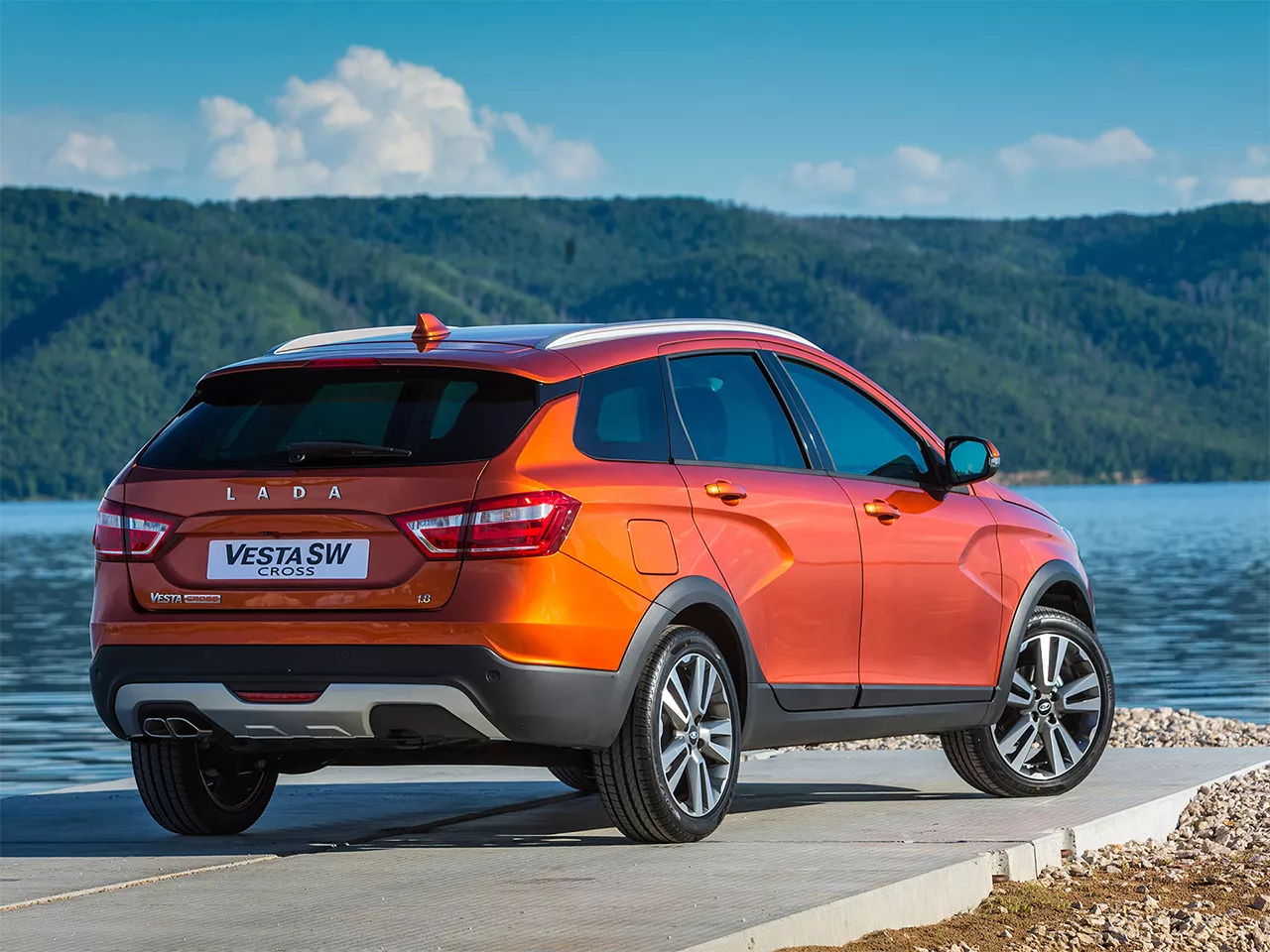 Lada Vesta SW Cross