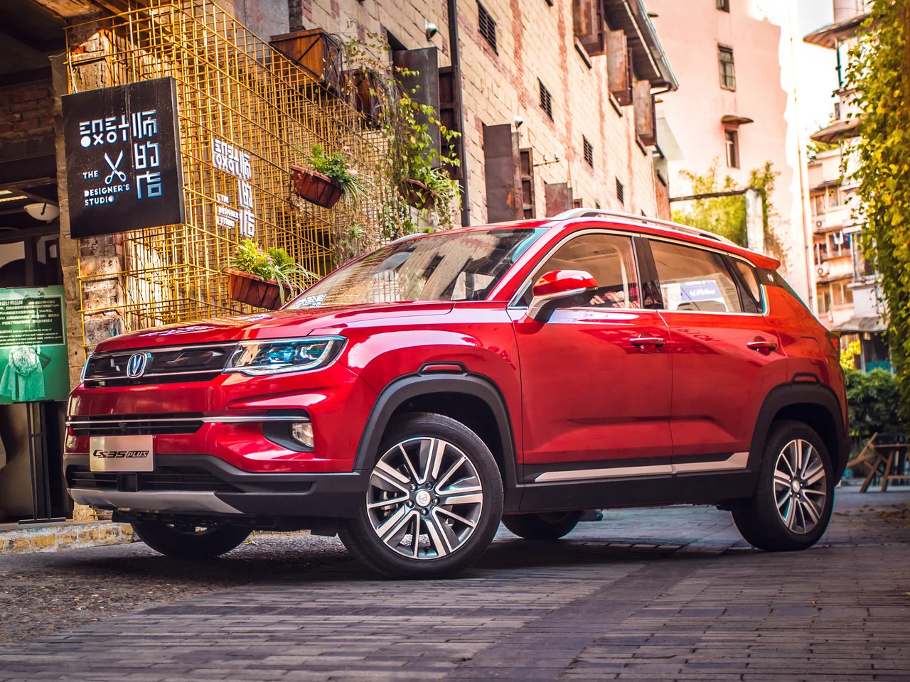 Changan CS35PLUS<div>1 поколения 2018–2023</div>