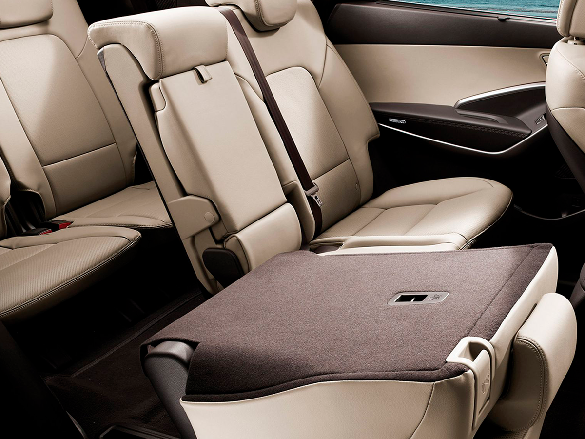 Hyundai Grand Santa Fe