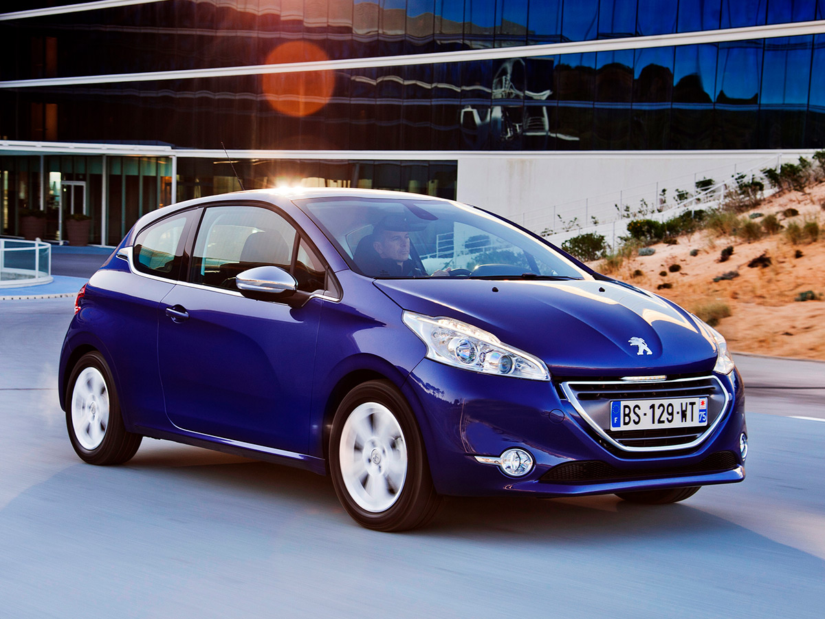 Peugeot 208