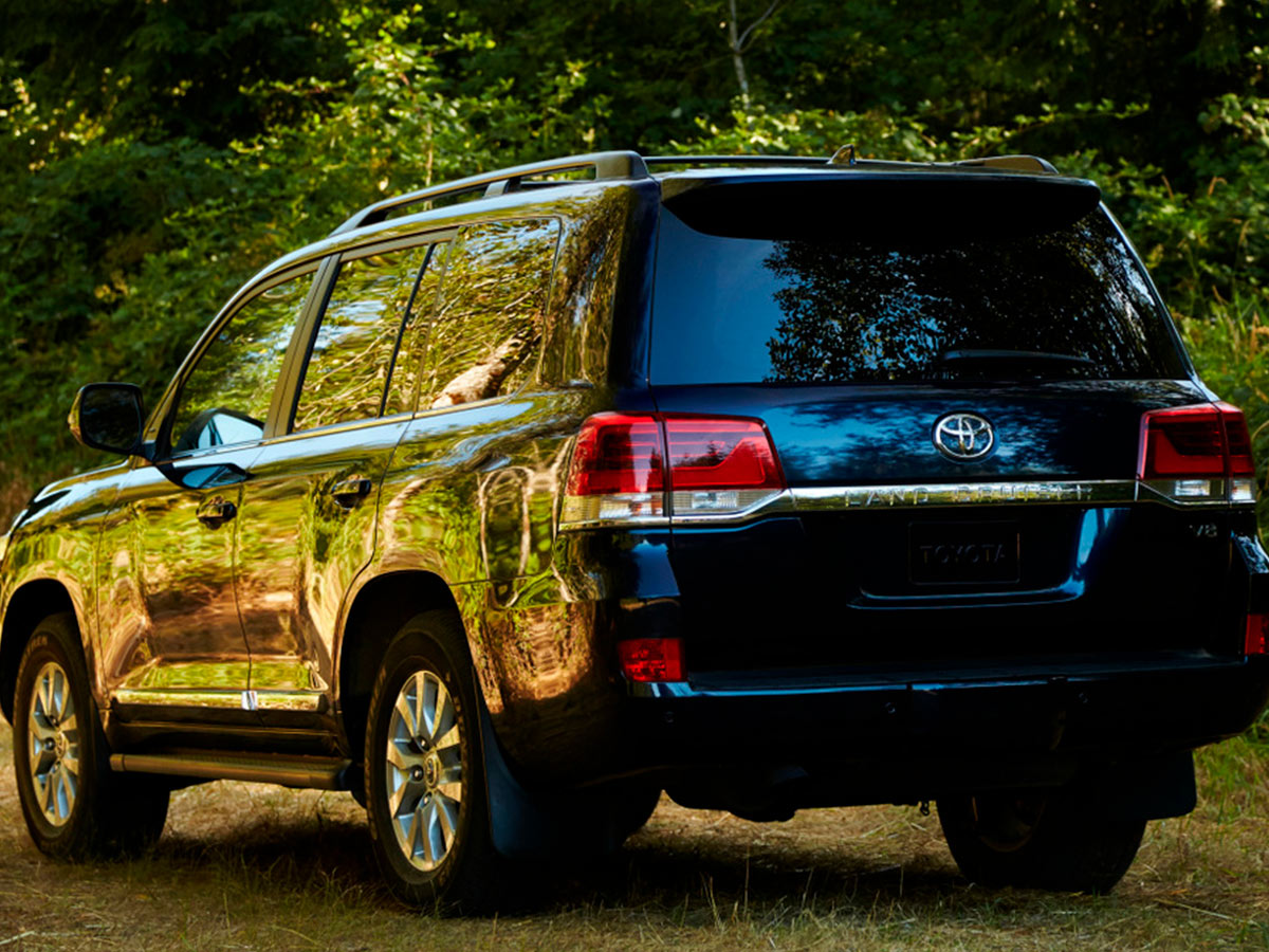 Toyota Land Cruiser 200