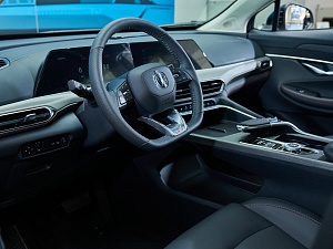 Changan UNI-T Техно 1.5 AMT