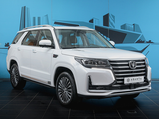 Changan CS95 DLX 2.0 AT White 1