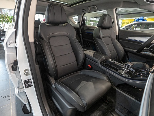 Jetour X70+ Prestige 1.6 AMT White 2