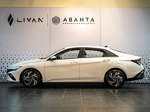 Hyundai Elantra NEW TOP 1.5 CVT